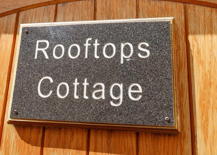 Rooftops Cottage